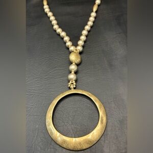 Elegant C1946 Gold Beaded Necklace